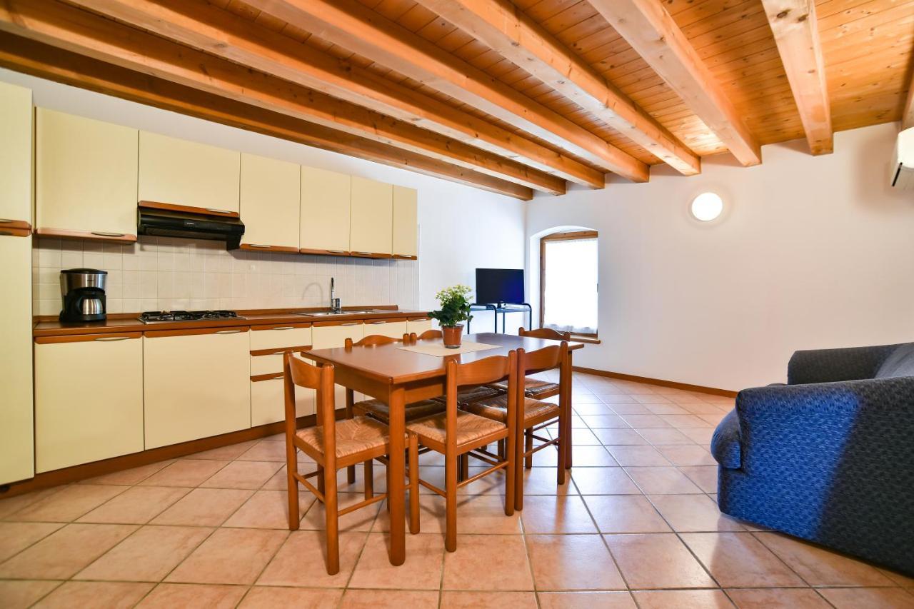 Agriturismo Colombare Teboi Lazise Buitenkant foto
