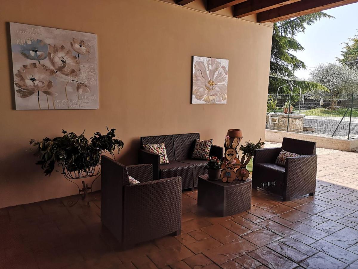 Agriturismo Colombare Teboi Lazise Buitenkant foto