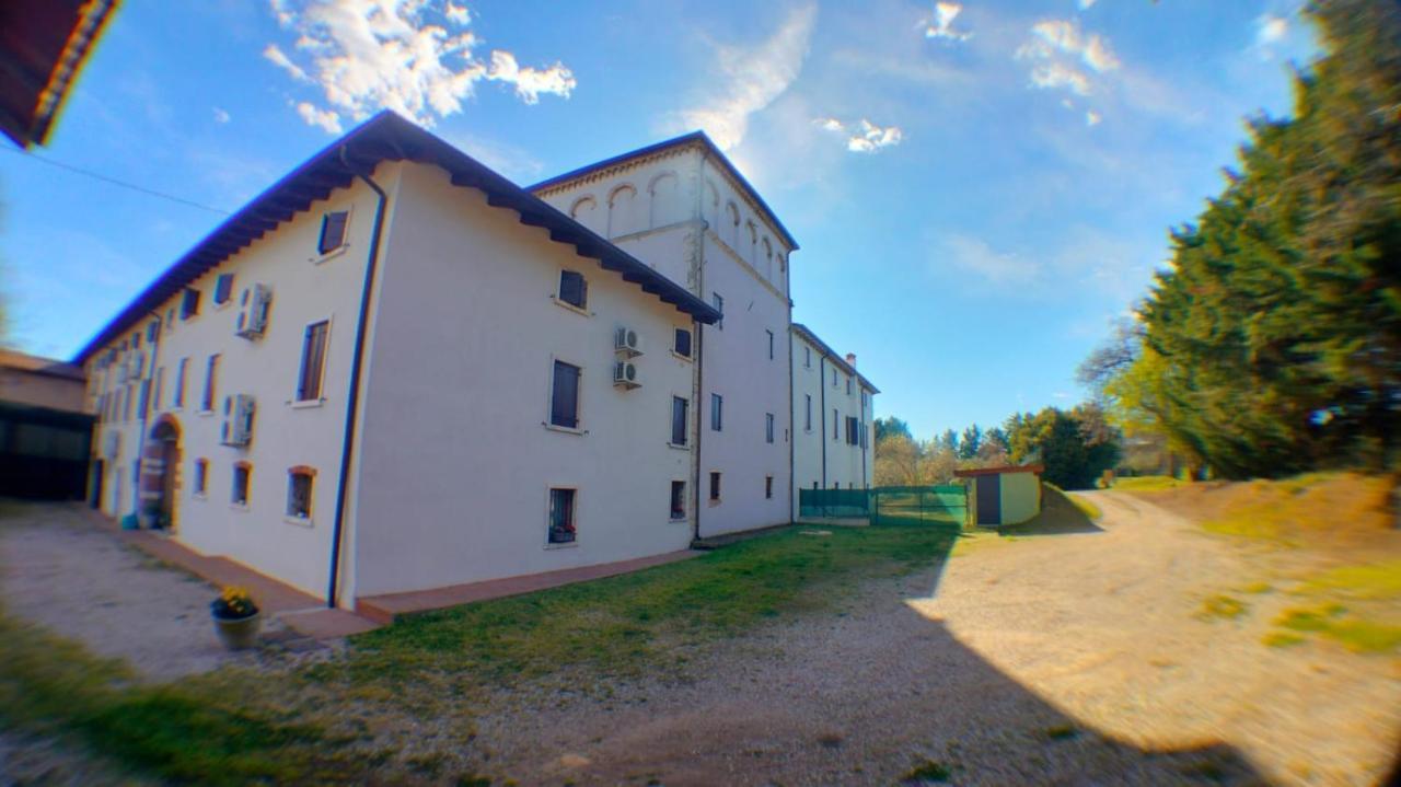 Agriturismo Colombare Teboi Lazise Buitenkant foto