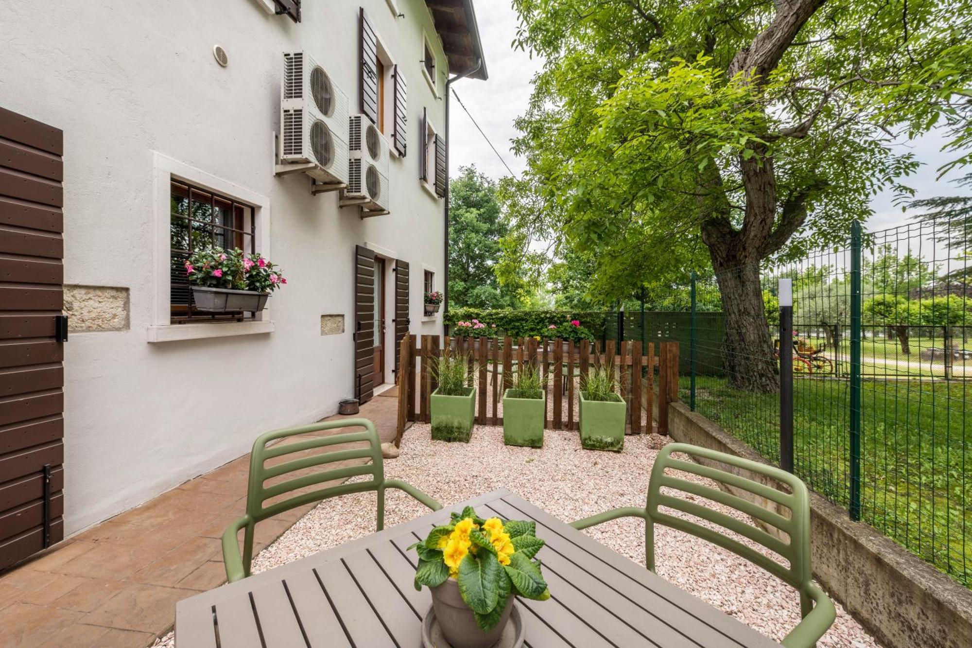 Agriturismo Colombare Teboi Lazise Buitenkant foto